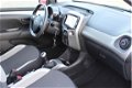 Toyota Aygo - 1.0 5 DEURS X-PLAY AIRCO CAMERA USB - 1 - Thumbnail