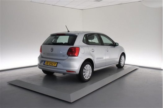 Volkswagen Polo - 1.0 Comfortline Edition - 1