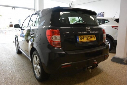 Toyota Urban Cruiser - 1.3 Aspiration NAVI *NL, TRKHK, RIJKLAARPRIJS - 1