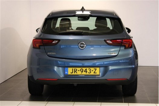 Opel Astra - 1.4 Turbo | Innovation 150pk | Navigatie | Airco | Cruise Control - 1