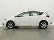 Toyota Auris - 1.8 Hybrid Dynamic - 1 - Thumbnail