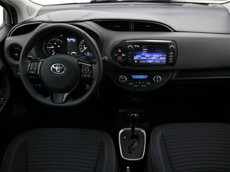 Toyota Yaris - 1.5 Hybrid Active | Design | Safety Sense - 1