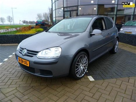 Volkswagen Golf - 1.4 TSI Trendline - 1