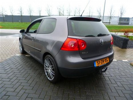 Volkswagen Golf - 1.4 TSI Trendline - 1