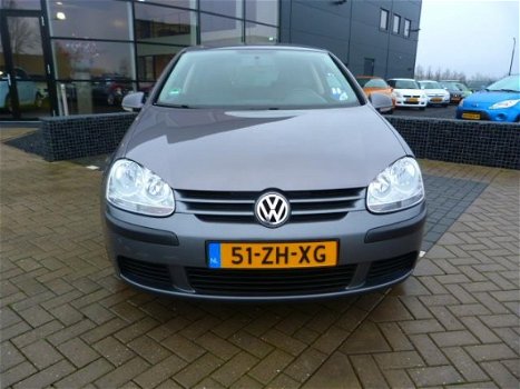 Volkswagen Golf - 1.4 TSI Trendline - 1