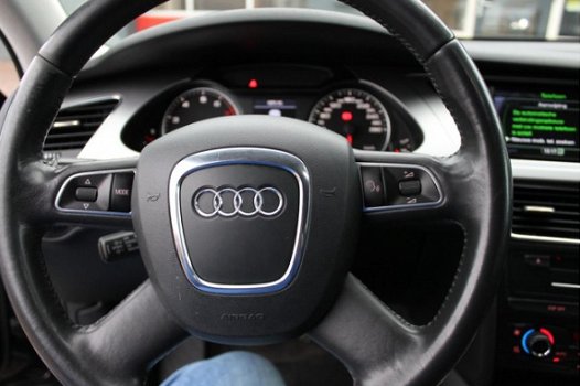 Audi A4 - 1.8 TFSI Pro Line navigatie, xenon, pdc , 18 inch, trekhaak - 1