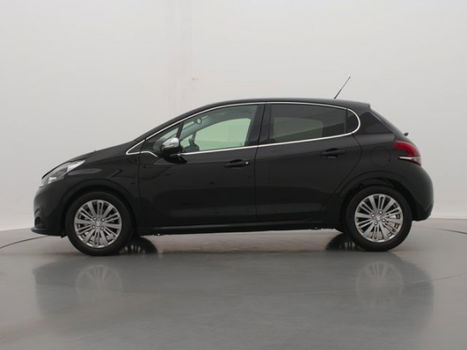 Peugeot 208 - 1.2 82pk Allure | Navigatie | Climate Control | Achteruitrijcamera | Donker getint gla - 1