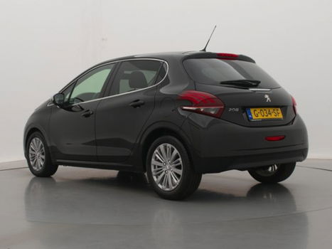 Peugeot 208 - 1.2 82pk Allure | Navigatie | Climate Control | Achteruitrijcamera | Donker getint gla - 1