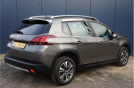 Peugeot 2008 - SUV Allure 110 pk Automaat Navigatie | Panoramadak | Lichtmetalen Velgen | PDC - 1