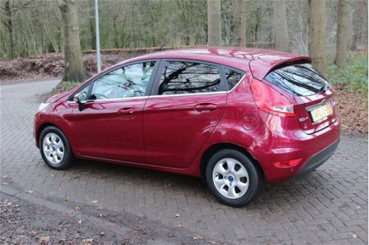 Ford Fiesta - 1.6 TDCi ECOnetic Titanium 5-deurs - 1