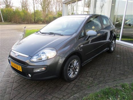 Fiat Punto Evo - 1.3 M-Jet Dynamic Eerste eigenaar. 133.000 Km NAP - 1