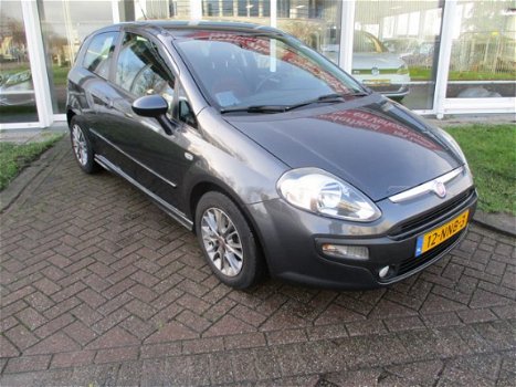 Fiat Punto Evo - 1.3 M-Jet Dynamic Eerste eigenaar. 133.000 Km NAP - 1