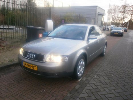 Audi A4 - 1.9 TDI Pro Line H6 - 1