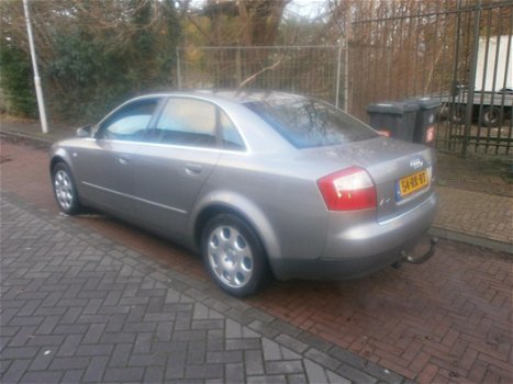 Audi A4 - 1.9 TDI Pro Line H6 - 1