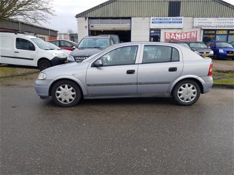 Opel Astra - 1.6-16V Pearl 74kw 5-Drs AUT. Airco Bj:2001 NAP - 1