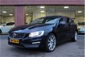 Volvo V60 - 2.4 D6 Twin Engine Momentum Excl. BTW - 1 - Thumbnail