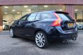 Volvo V60 - 2.4 D6 Twin Engine Momentum Excl. BTW - 1 - Thumbnail