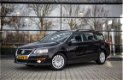 Volkswagen Passat Variant - 1.4 TSI Comfortline , PDC, Trekhaak, Stoelverwarming, - 1 - Thumbnail