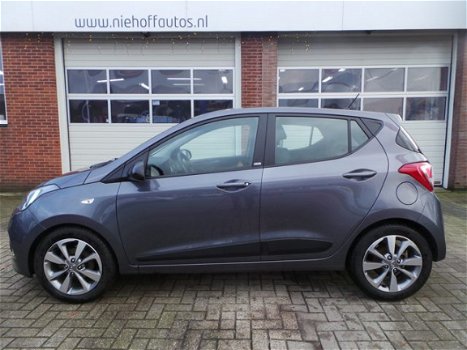 Hyundai i10 - 1.0i i-Motion Black Line LED | CRUISE | AIRCO - 1