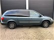Chrysler Town and Country - LIMITED 3.3i STOW 'N GO - 1 - Thumbnail
