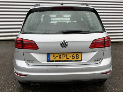 Volkswagen Golf Sportsvan - 1.4 TSI 125PK Comfortline Navigatie wegkl. trekhaak parkeersensoren - 1