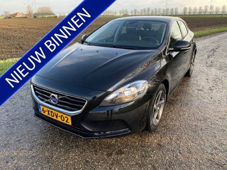 Volvo V40 - 1.6 T2 Summum Leer Navigatie Pdc Enz - 1