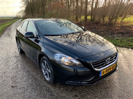 Volvo V40 - 1.6 T2 Summum Leer Navigatie Pdc Enz - 1