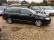 Volkswagen Passat Variant - 1.8 TFSI Comfortline - 1 - Thumbnail