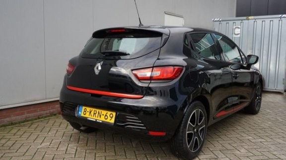 Renault Clio - 0.9 TCe 90PK 5 deurs Dynamique Navi Clima 16 LM Bass Reflex Keyless Go/Entry 84775km - 1