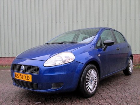 Fiat Punto - 1.3 JTD Dynamic Airco 5 Deurs NL Auto Export 06 - 1