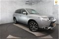 Mitsubishi Outlander - 2.0 PHEV Executive Edition X-Line | Navigatie | Climate Control | Achteruitri - 1 - Thumbnail