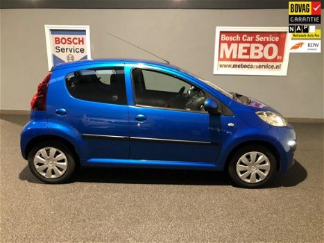 Peugeot 107 - 1.0 Active - 1