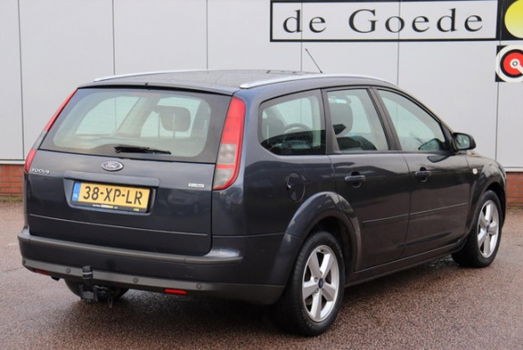 Ford Focus Wagon - 1.8-16V Ambiente Flexifuel org. NL-auto navigatie - 1