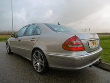 Mercedes-Benz E-klasse - 270 CDI Avantgarde AUTOMAAT TREKHAAK XENON