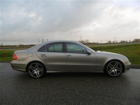 Mercedes-Benz E-klasse - 270 CDI Avantgarde AUTOMAAT TREKHAAK XENON - 1