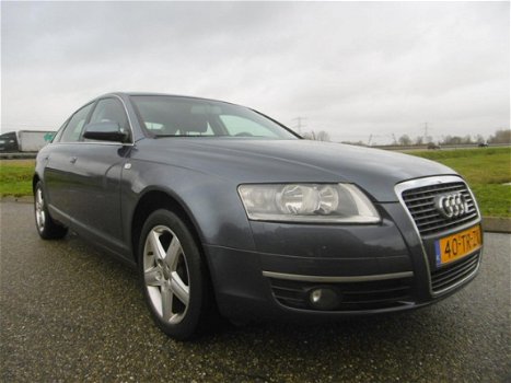 Audi A6 - 2.4 Pro Line Business AUTOMAAT LEDER NAVIGATIE - 1