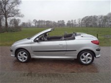 Peugeot 206 CC - 1.6-16V Premium LEDER ECC