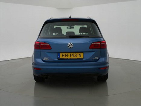 Volkswagen Golf Sportsvan - 1.2 TSI HIGHLINE AUT. + NAVIGATIE / CAMERA / WEGKLAPBARE TREKHAAK - 1