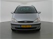 Ford Galaxy - 2.3-16V FUTURA / 7-PERS. AUTOMAAT - 1 - Thumbnail