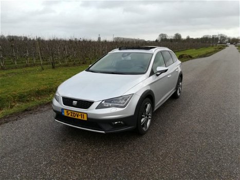 Seat Leon ST - 2.0 TDI X-PERIENCE 4-Drive Zeer Complete auto - 1