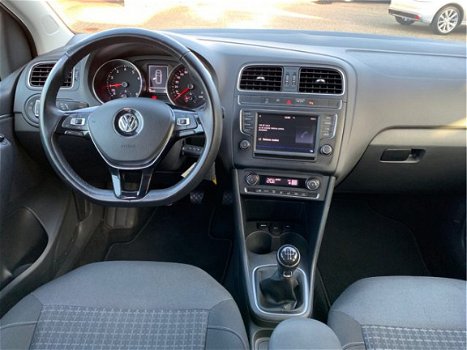 Volkswagen Polo - 1.2 TSI Comfortline | Navi | Rijklaar incl. garantie en onderhoud - 1