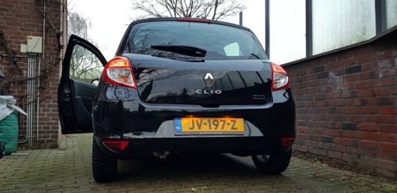 Renault Clio - 1.2 16V Collection - 1