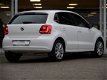 Volkswagen Polo - 1.2 TSI STYLE 105 PK Dealer onderhouden - 1 - Thumbnail