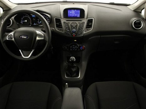 Ford Fiesta - 1.0 Style | Navigatie | Electrische ramen | Airco | 5 Deurs | Rijklaarprijs - 1