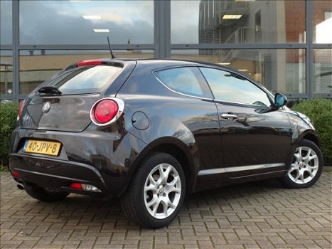 Alfa Romeo MiTo - Alfa 1.4 T Distinctive - 1