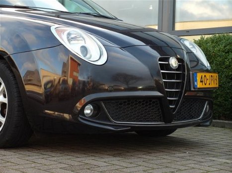 Alfa Romeo MiTo - Alfa 1.4 T Distinctive - 1