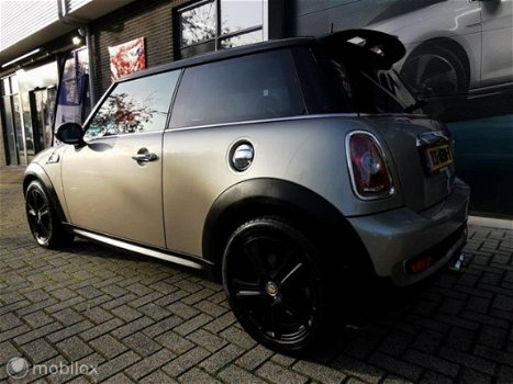 Mini Mini Cooper - EXCLUSIEF 1.6 S SPORT174PK XENON STOELVERW. LEER ZWARTE HEMEL - 1