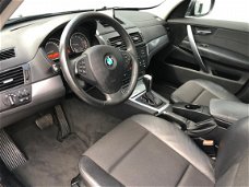 BMW X3 - xDrive25i Executive Automaat/Navigatie/17inch/PDC