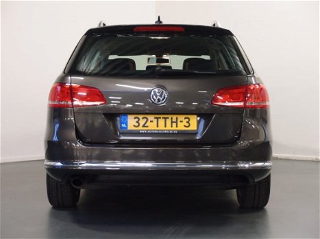 Volkswagen Passat Variant - 1.4 TSI Comfort Exe Line BMT DSG NAVI CLIMA PDC - 1