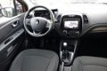 Renault Captur - TCE 90PK LIMITED CRUISE ' CLIMA ' NAVI ' VELE EXTRA'S ' - 1 - Thumbnail